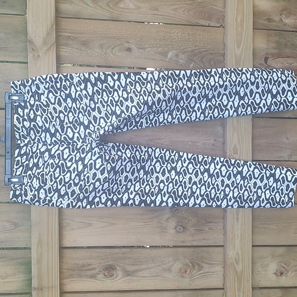 J. McLaughlin Retro Straight Leg Pants - Picture 5 of 9